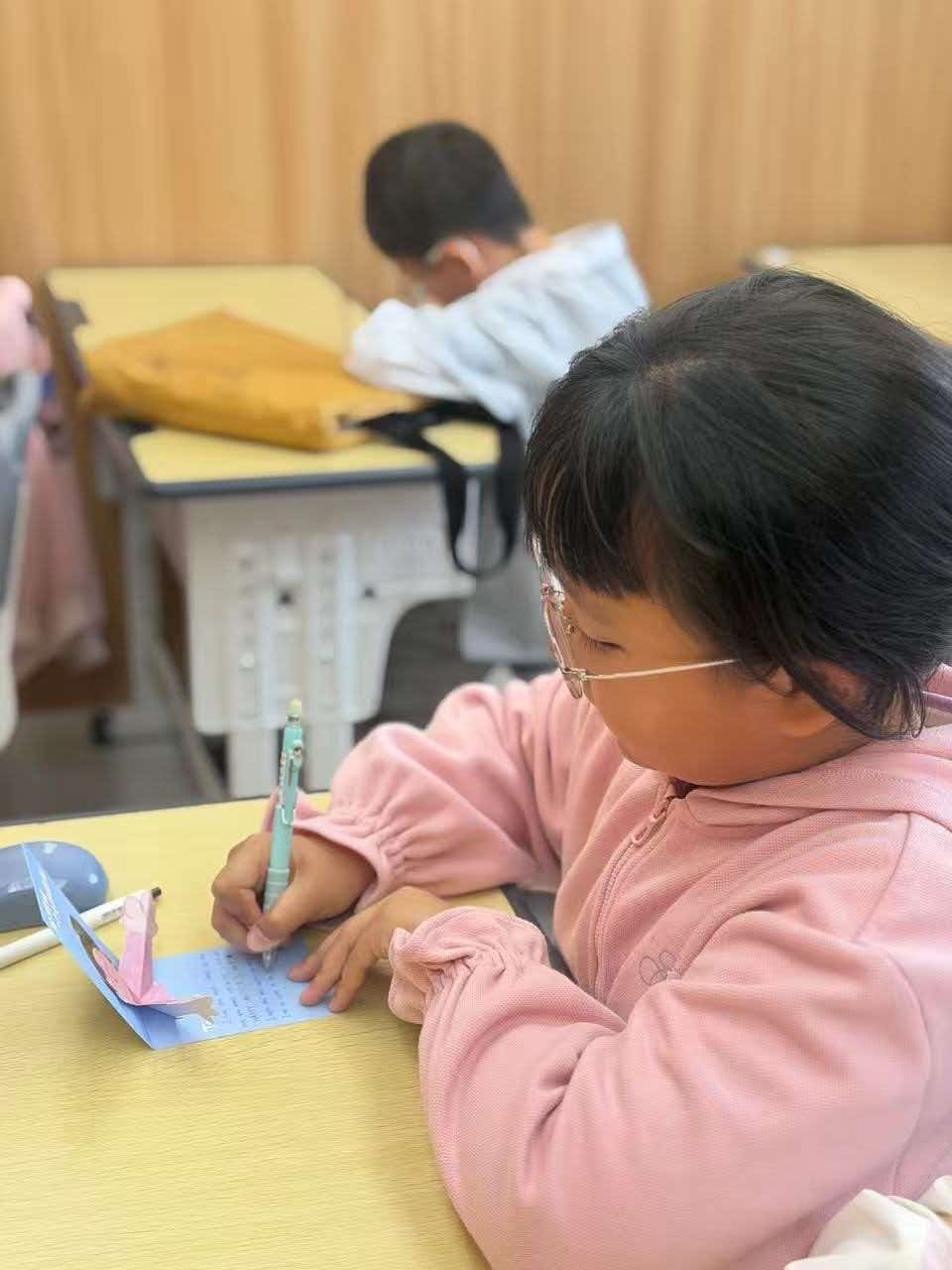 一笔一画 · 写下对妈妈的爱